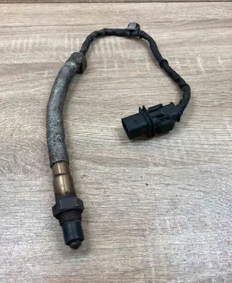 BMW 5 E60 E61 Lambda probe sensor 7801158 0281004066