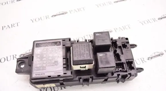 Volvo S40, V40 Fuse box set 30889989
