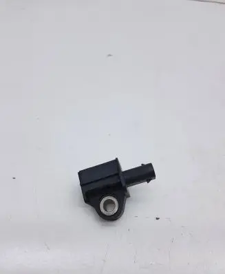 Mercedes-Benz S W222 Airbag deployment crash/impact sensor 2229051400 130921 03653
