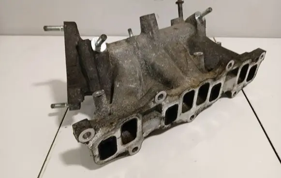 Honda CR-V Intake manifold