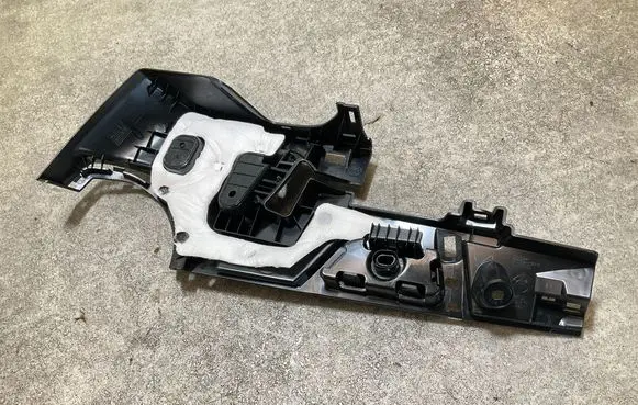 BMW iX3 (D) pillar trim (bottom) 7450974 7441158 20257210