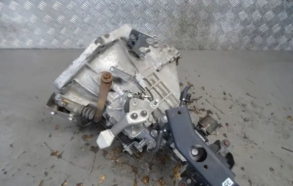 Toyota Yaris Manual 7 speed gearbox 