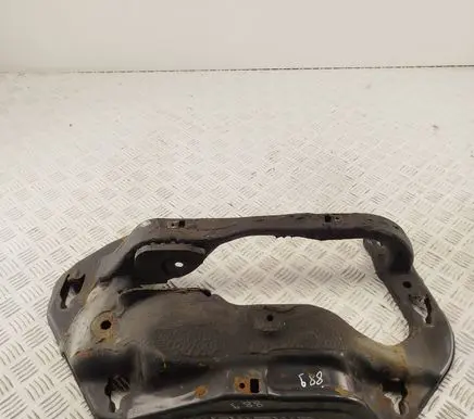 BMW X5 E70 Gearbox mounting bracket