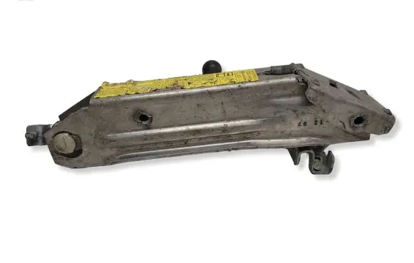 Audi A6 S6 C6 4F Lift Jack 8L0011031A