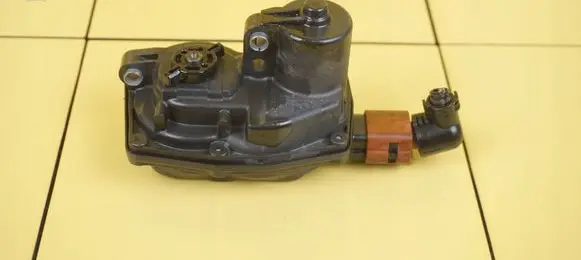 Opel Insignia B Muffler trim 55569991 B16DTH