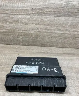 Ford Mondeo Mk III Comfort/convenience module 1S7T15K600GB 5WK48731B