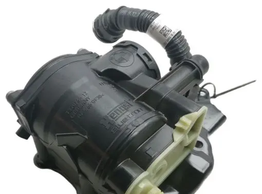 BMW X3 G01 Oil breather separator 7925785