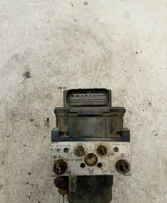 Toyota Avensis T250 ABS Pump 0265225319 4454005033