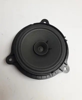 Renault Kadjar Rear door speaker
