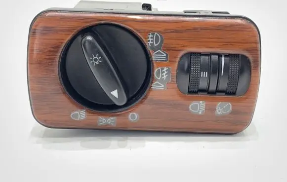 Seat Toledo II (1M) Other switches/knobs/shifts 1M1941531L