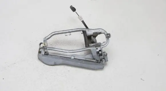 BMW X5 E53 Front door exterior handle/bracket E53PD