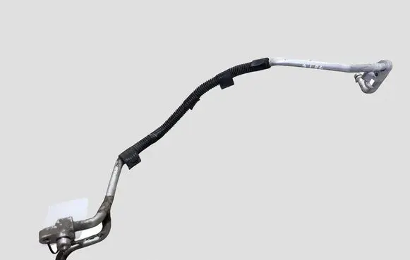 Nissan Leaf I (ZE0) Air conditioning (A/C) pipe/hose