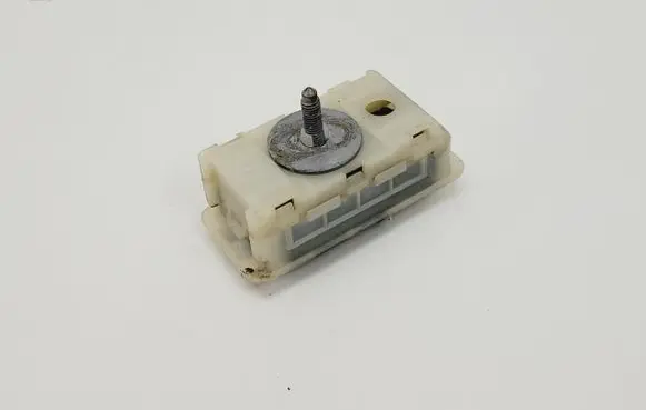Citroen Berlingo Radiator mount bracket 9800613580