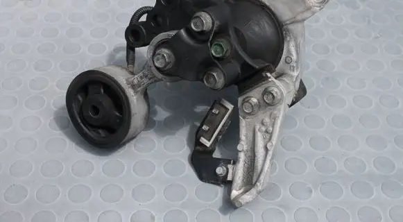 Honda Civic IX Engine mount vacuum valve 25TV2NISSINCIVICIX