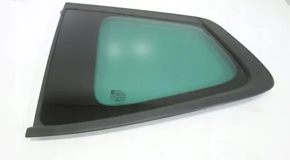 Opel Zafira C Rear side window OPELZAFIRAC2015R