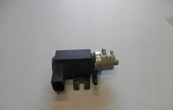 Volkswagen II LT Vacuum valve 1J0906627A25TDI