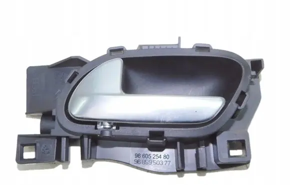 Peugeot 508 Rear door interior handle