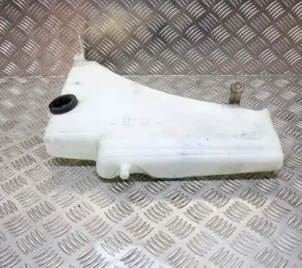 Audi A5 Sportback 8TA Windshield washer fluid reservoir/tank 8K5955647 8T0955453B