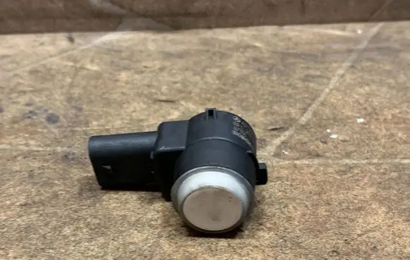 Mercedes-Benz CLS C218 X218 Parking PDC sensor A2125420118