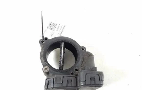 Mercedes-Benz Vito Viano W639 Throttle valve A6510900470