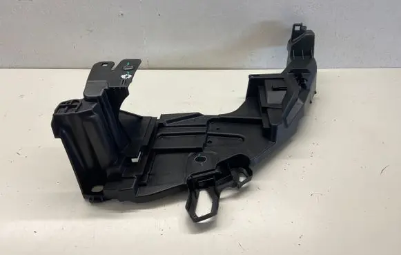 Headlight/headlamp mounting bracket