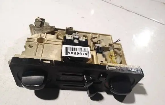 Opel Frontera B Climate control unit