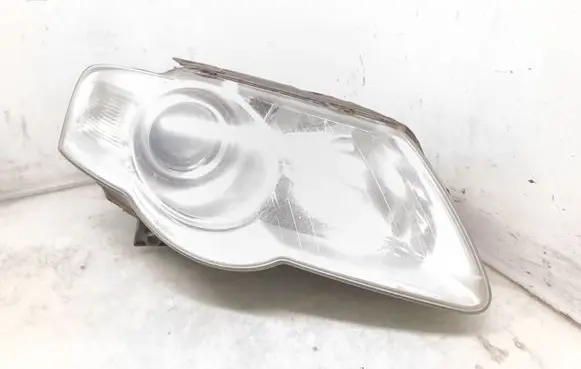 Volkswagen PASSAT B6 Headlight/headlamp 3C0941006S