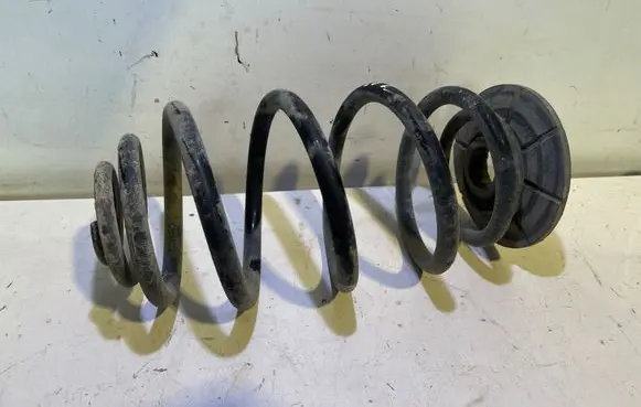 Opel Zafira B Rear coil spring 