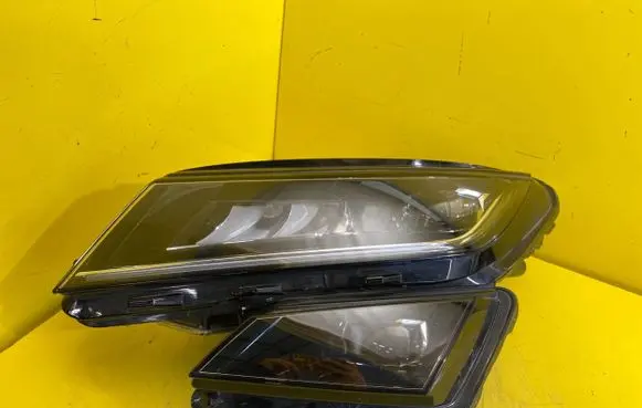 Skoda Kodiaq Headlight/headlamp 566941015E