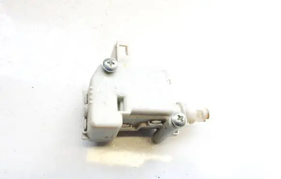 Audi TT Mk1 Central locking motor 3b0959781b