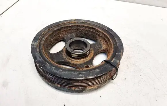 Toyota Avensis T250 Crankshaft pulley
