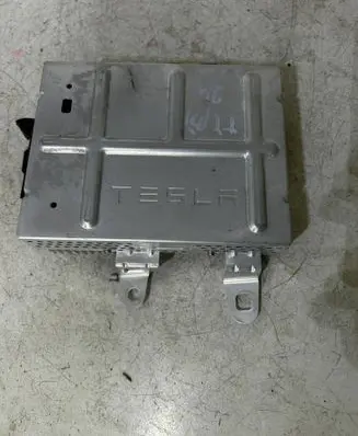 Tesla Model Y Sound amplifier 150715201B FXT24029TA6081
