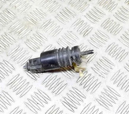 Opel Astra J Windscreen/windshield washer pump 3240117 13250357