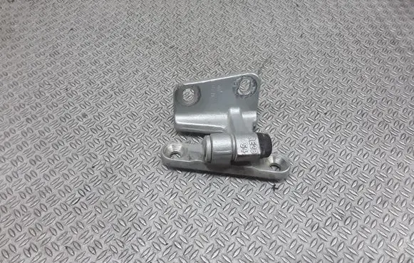 Mercedes-Benz A W169 Rear door upper hinge