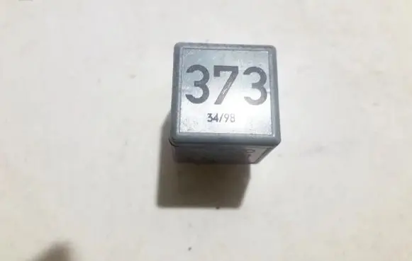Audi A6 S6 C5 4B Other relay 8d0951253a v23134-b52-x301