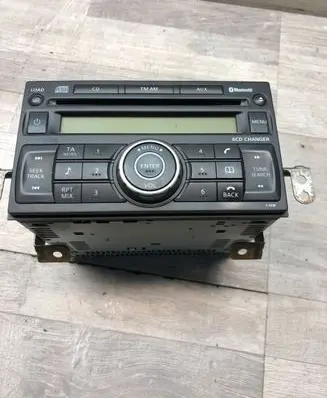 Nissan Note (E11) Radio/CD/DVD/GPS head unit 281859U20A 0014197 PN3000PA