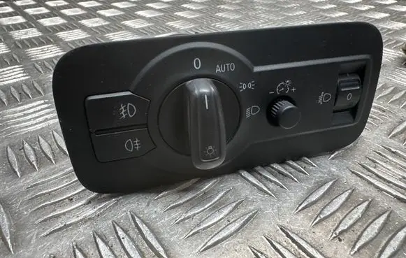 Light switch