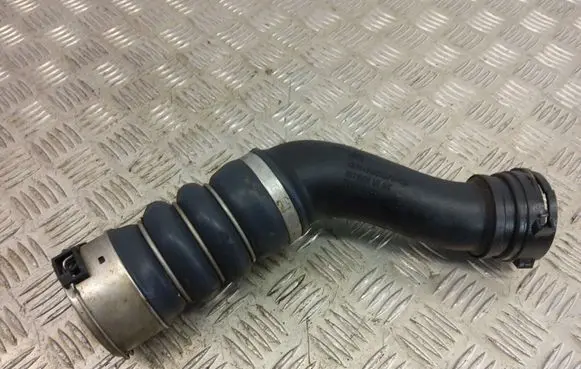 BMW X3 F25 Air intake hose/pipe 7601875