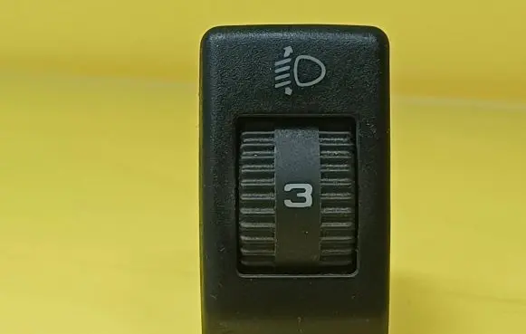 Volkswagen Golf II Headlight level height control switch 191941333