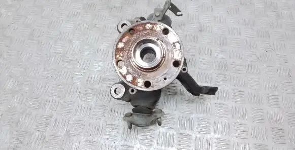 Volkswagen Jetta USA Front wheel hub 5QM255A