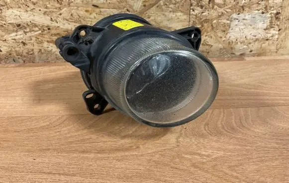 Mercedes-Benz E W212 Front fog light A2128200956 0305086001