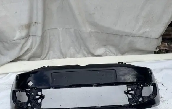 Volkswagen Polo V 6R Front bumper