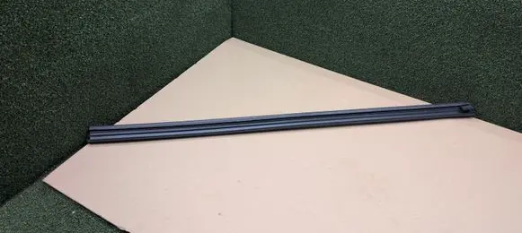 Volkswagen Crafter Front door glass trim molding 7C0837471A 7C0837471