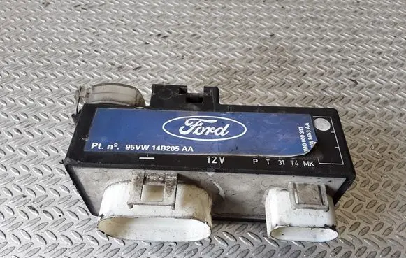 Ford Galaxy Coolant fan relay 7M0000317