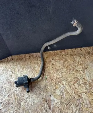Tesla Model S Electric auxiliary coolant/water pump 103732700F 1617AB0047KH