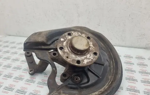 Audi A3 S3 8P Rear wheel hub 1K0436N