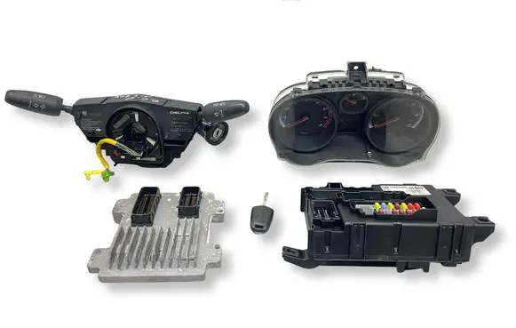 Opel Corsa D Engine ECU kit and lock set 55485172 P0013372991 13142283