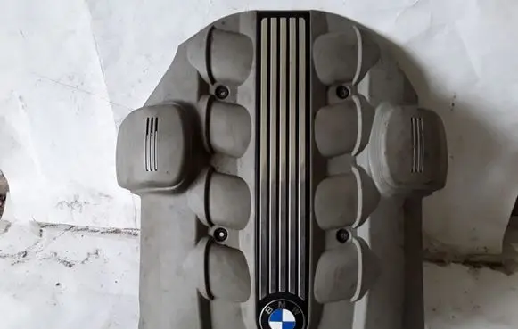 BMW X5 E53 Engine cover (trim) 11617547379 14011811