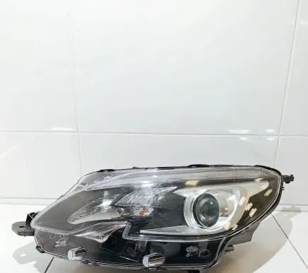 Peugeot 2008 I Headlight/headlamp 9814749080 90091439
