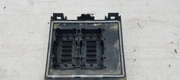 Ford Fiesta Fuse module H1BT114D068CF
